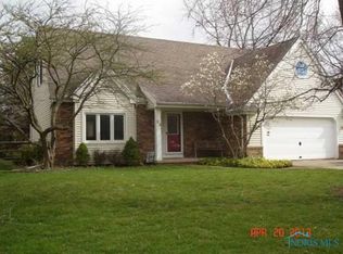 22 W Mattatuck Way, Waterville, OH 43566