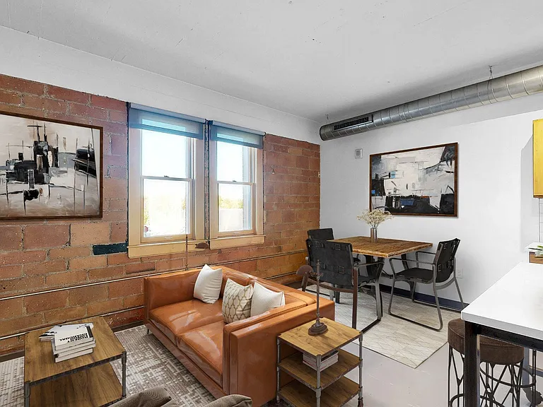 LOFTS - McLeod| 1 Bedroom