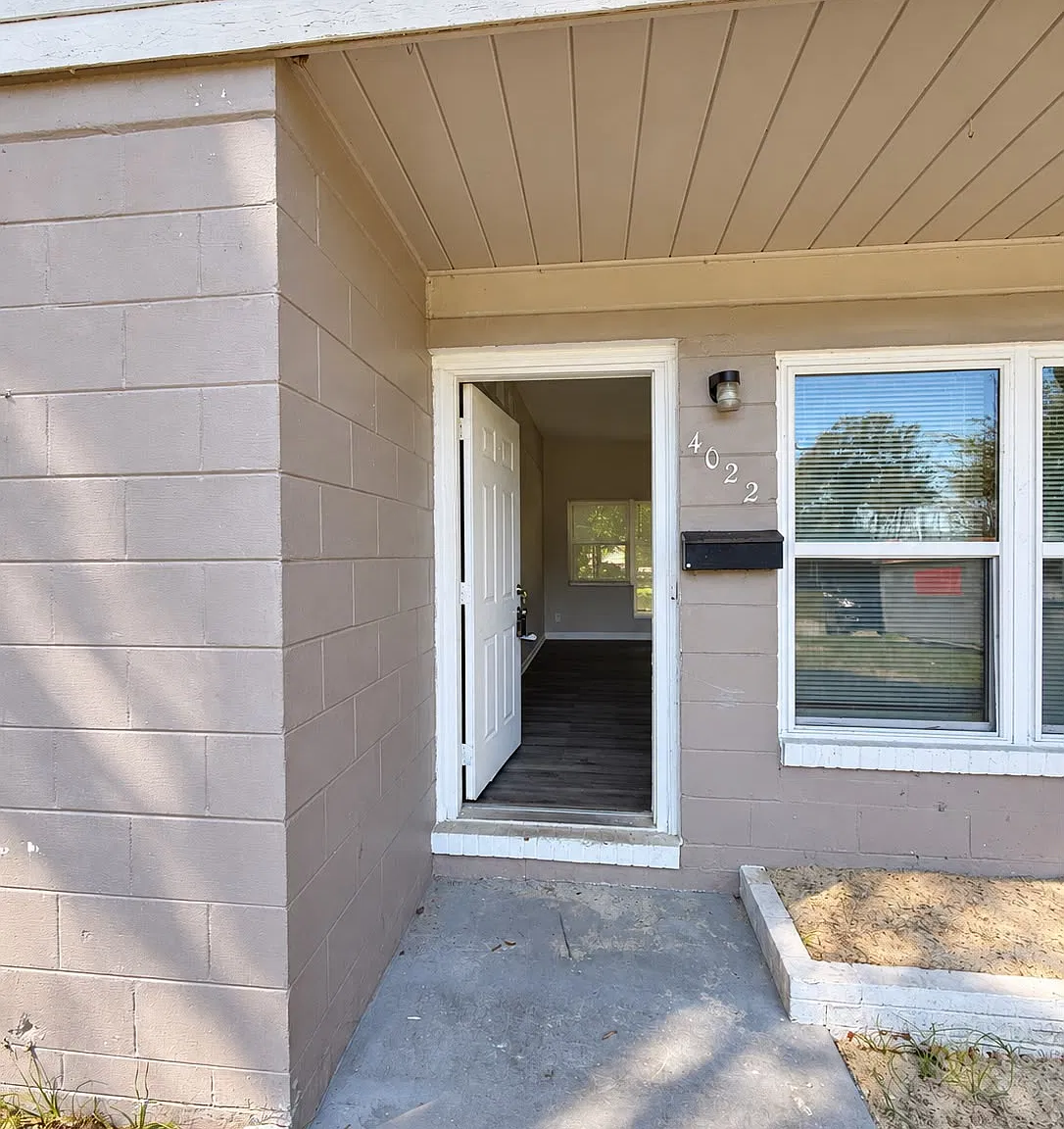 3 bed, 1168 sqft, $1,700 — Photo 2