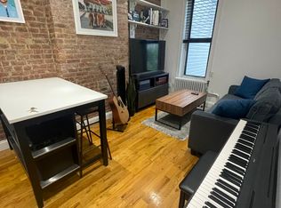 39 Linden St #R3, Brooklyn, NY