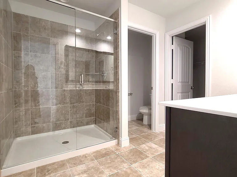 6825 Andrew Dr — Photo 11