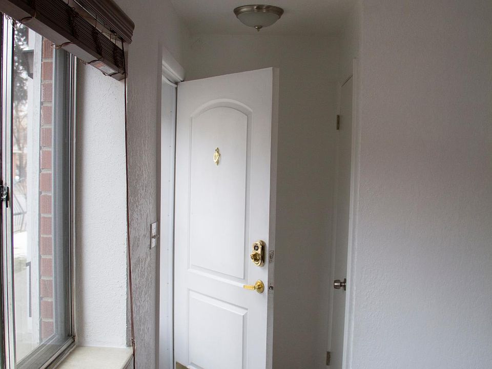 1st image of 4974 W 8th Ave #4974