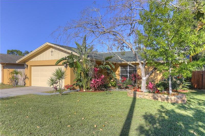 1st image of 2412 Moore Haven Dr W
