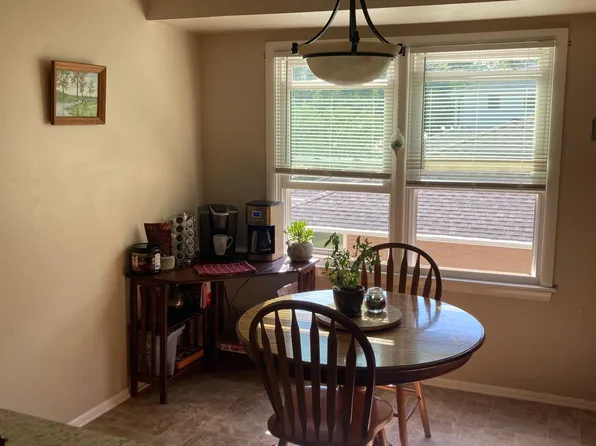 N70W5782 Bridge Rd, Cedarburg, WI 53012