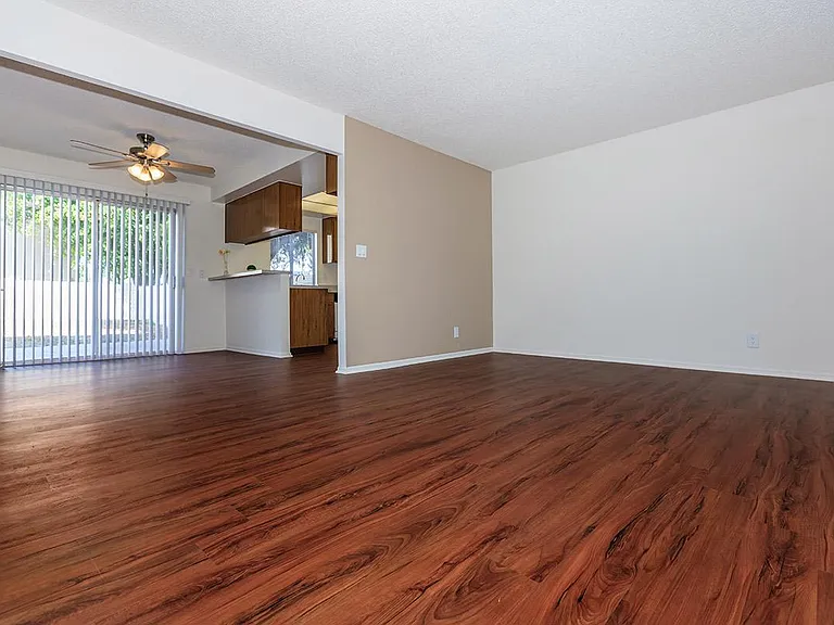 Ridgewood Village Apartment Homes — Photo 30