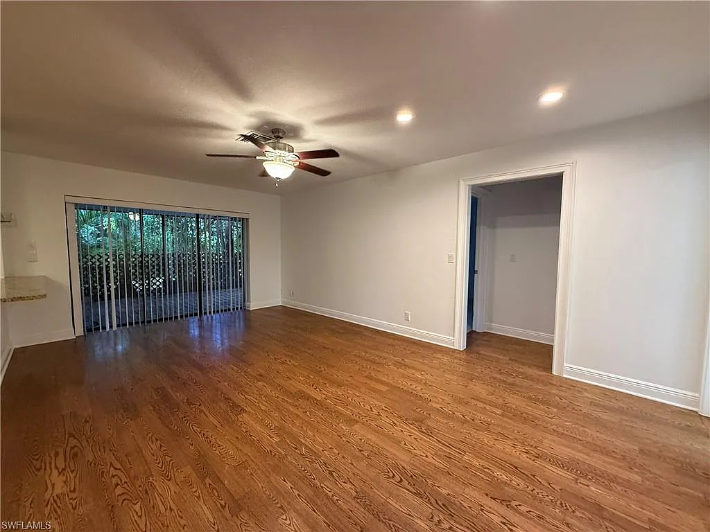 3 bed, 2.0 bath, 1826 sqft, $3,100 — Photo 4