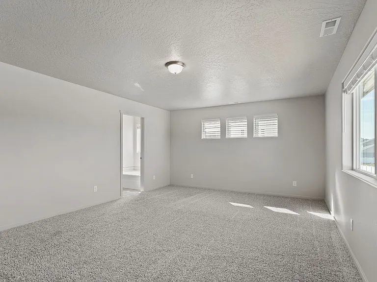 1422 N Corbin Rd — Photo 22