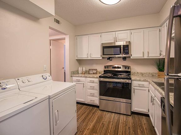 5th image of 1211 Hazelwood St #224