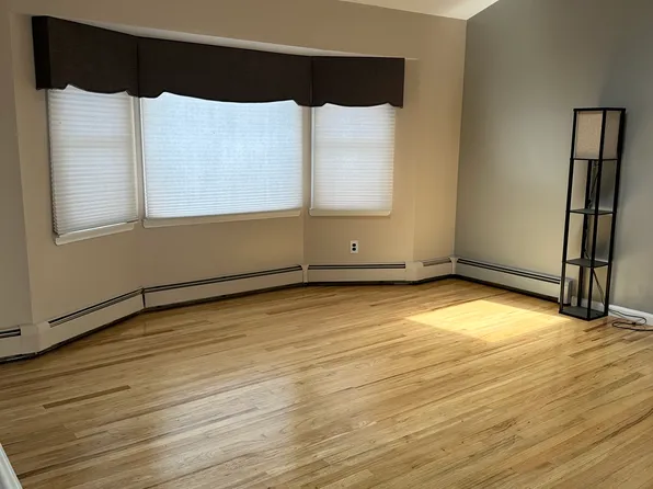 (undisclosed Address), North Babylon, NY 11703