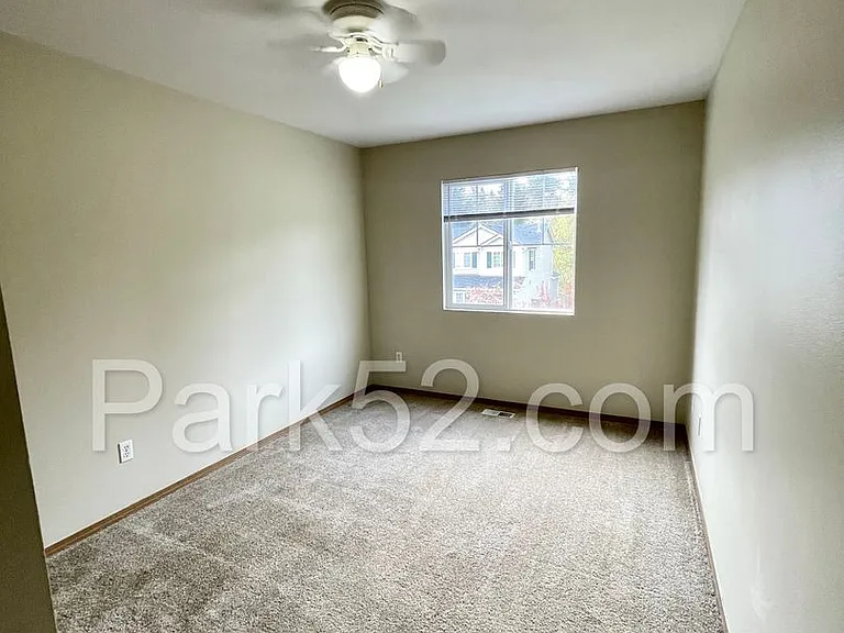 2632 Meyer St — Photo 14