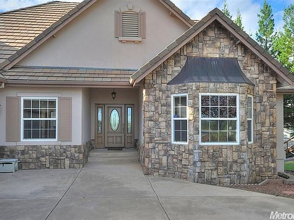 2nd image of 2412 Westville Trl