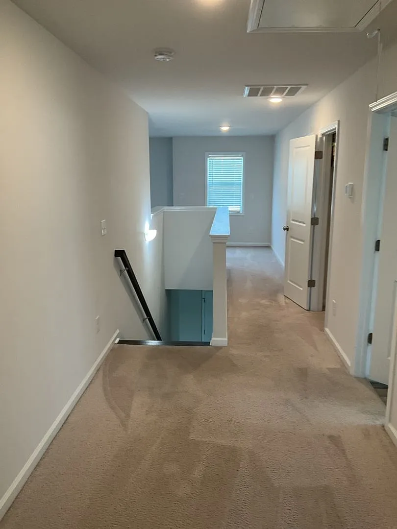 For Rent - 511 Rhine Falls Ln 4bed/3bath — Photo 3