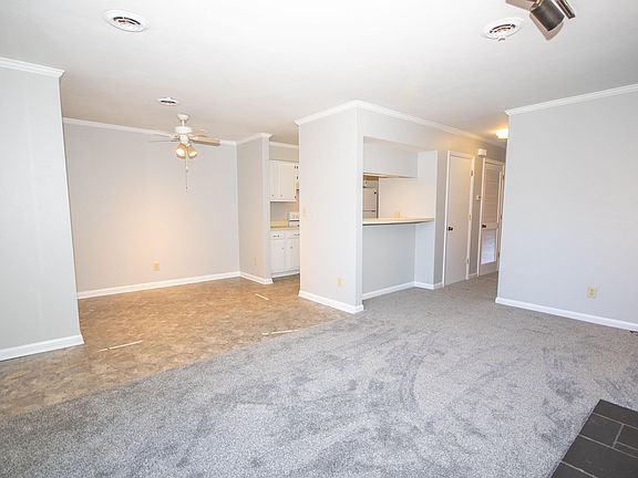 3rd image of 7143 Pine Ct
