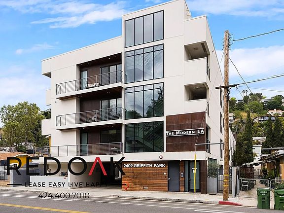 3rd image of 2409 1/2 Griffith Park Blvd #305