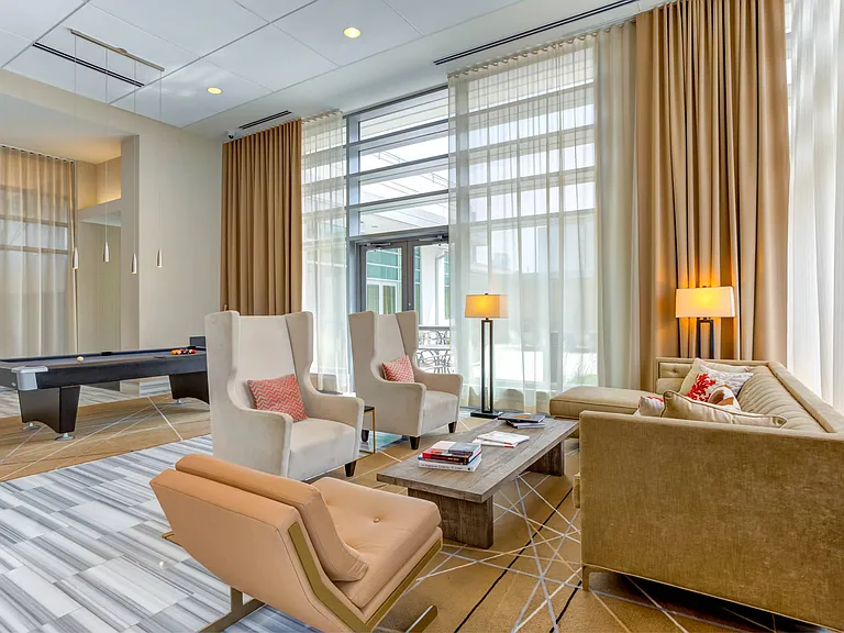 K2 Apartments — Photo 32