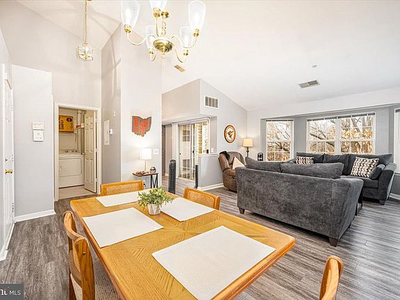 3rd image of 1310 Sheridan Pl #36-306
