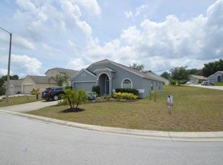 785 Lake Charles Dr, Davenport, FL 33837
