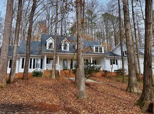 44 Doe Ct, Hoschton, GA 30548