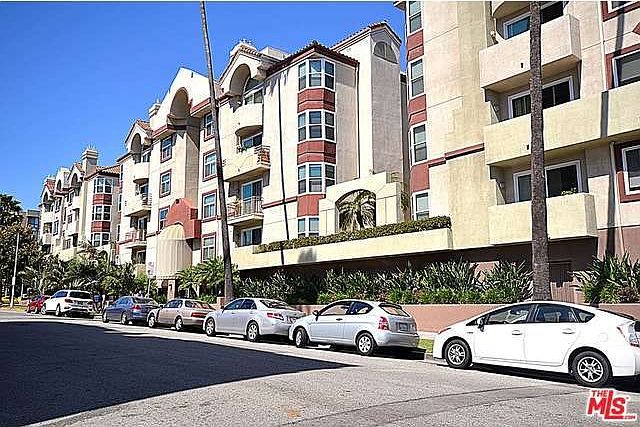 1st image of 620 S Gramercy Pl APT 132