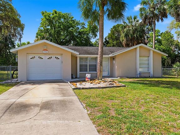 3rd image of 8704 Longboat Ln