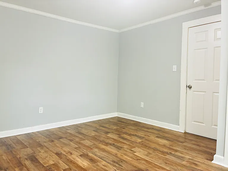 409 Orange St — Photo 16