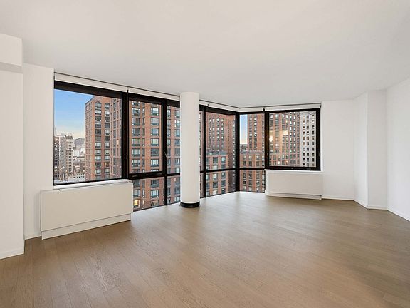 5th image of 1 Union Sq S APT 24H