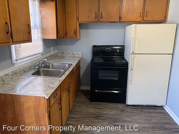 2nd image of 1107 Gregory St APT D
