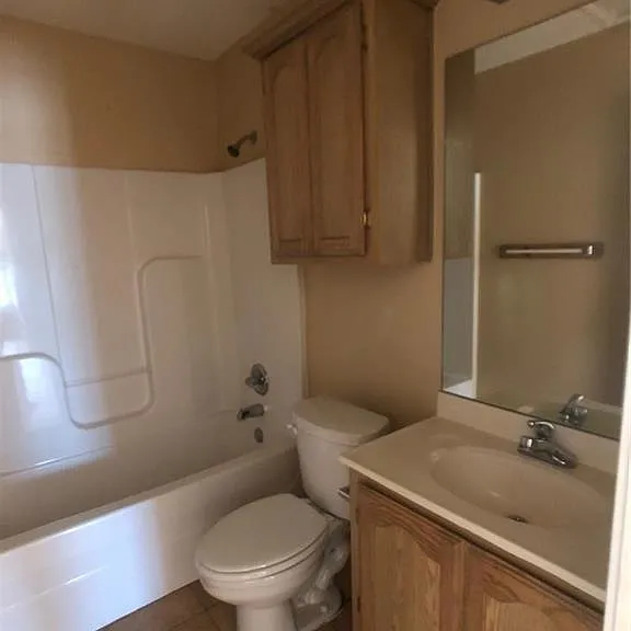 2027 W Western Dr #2 — Photo 5