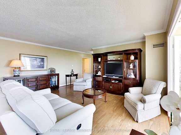 4th image of 1 Clark Ave W #1802