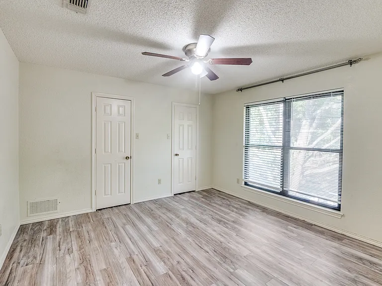 2719 Sunrise Dr — Photo 14
