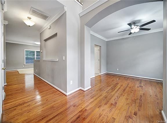 4th image of 2533 Ashby Woods Dr
