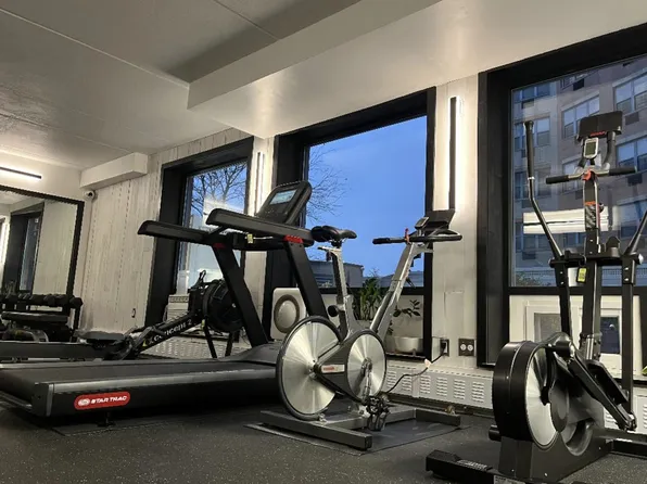 68 Garden Street image 3 of 31