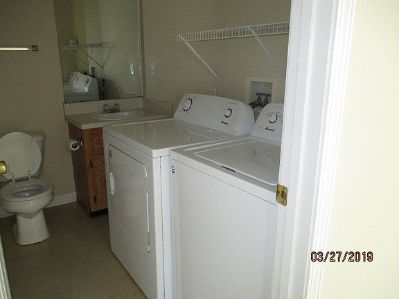 5th image of 104 Tennessee Ave N #B