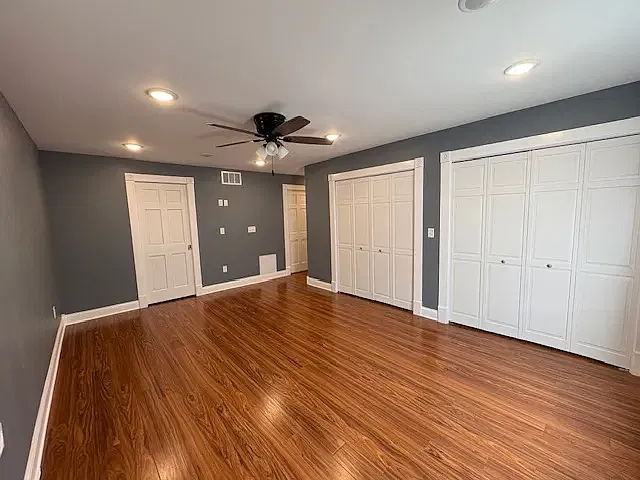 4 bed, 2000 sqft, $2,300 — Photo 2