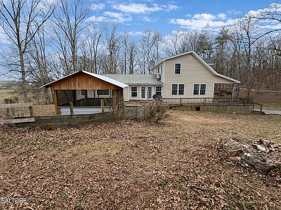 3rd image of 195 County Road 71