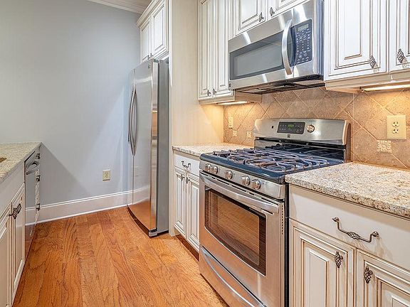 2nd image of 350 E Allen St Suite 103