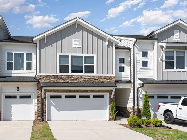 132 Deardom Way, Chapel Hill, NC 27516