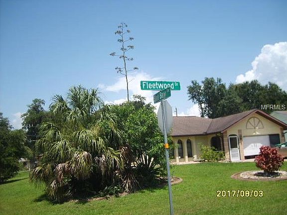 3rd image of 1097 Fleetwood Dr
