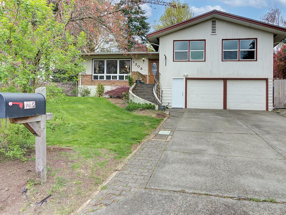 1st image of 1208 NE 65th St