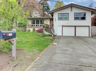 1208 NE 65th St, Vancouver, WA