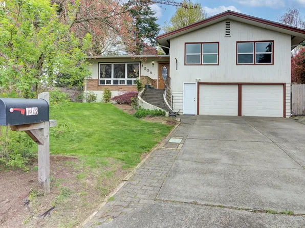 1208 NE 65th St, Vancouver, WA 98665