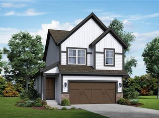 1413 Newport Ln, Raymore, MO 64083