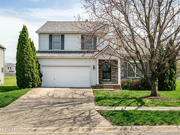 4305 Harvest Moon Dr, Louisville, KY 40218