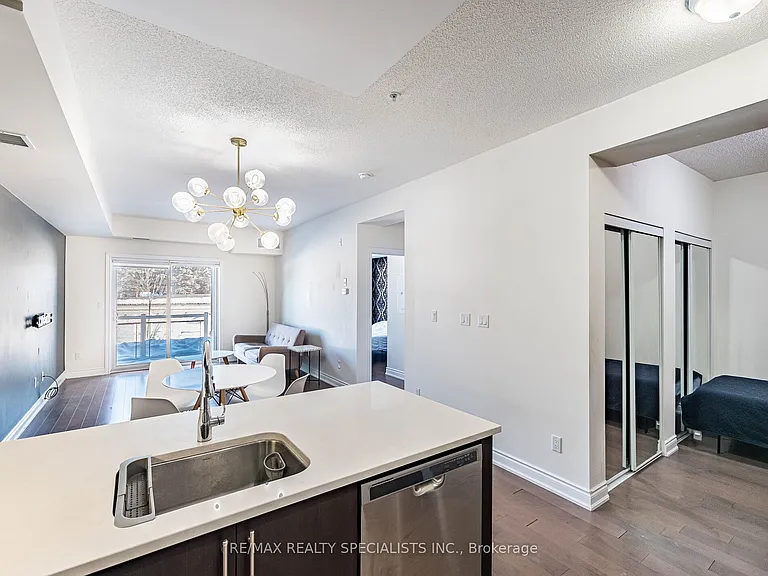 3170 Erin Mills Pkwy #131 — Photo 11