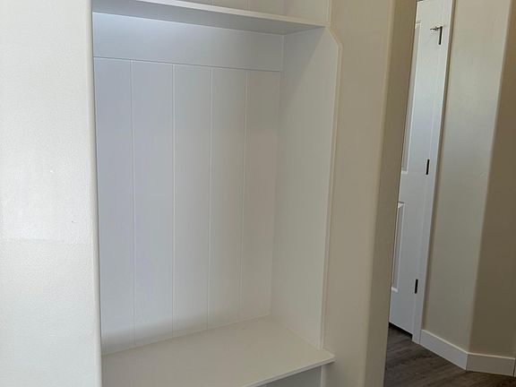 3rd image of 829 N Hilltop Dr #829