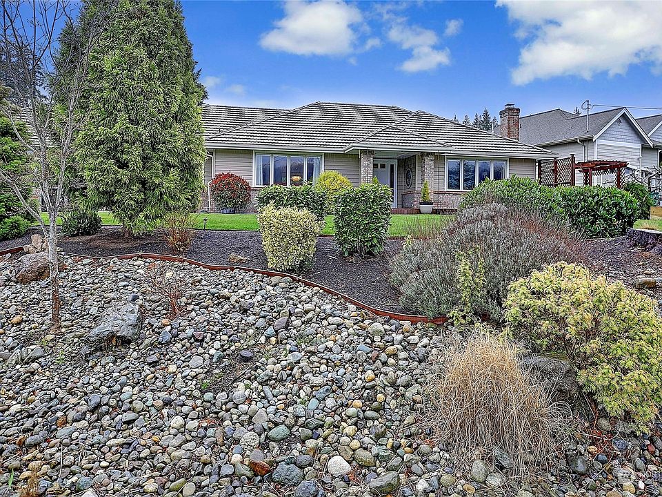 1st image of 242 Lochwood Drive