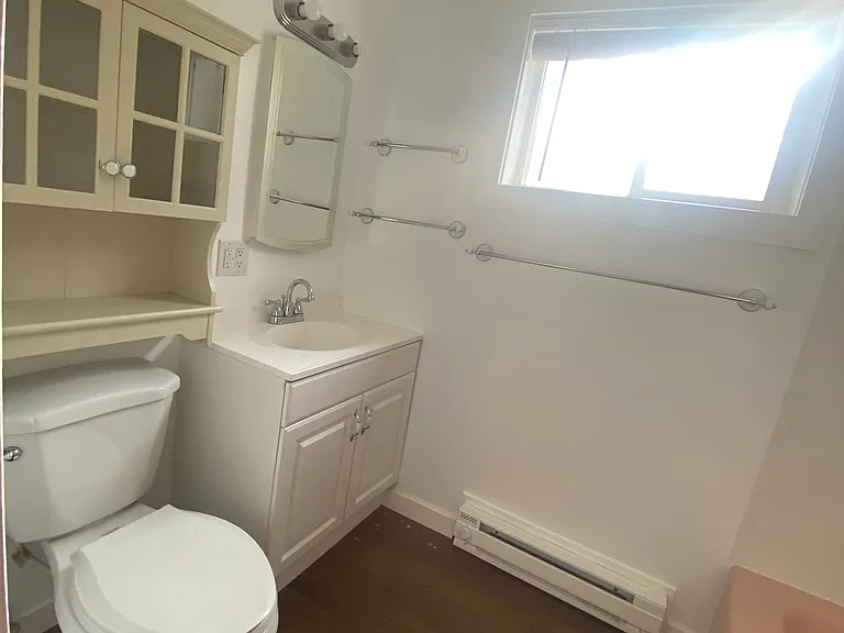 1272 Ruge St NW — Photo 8