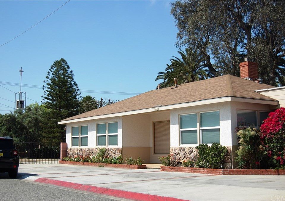 2nd image of 1005 N Wanda Dr