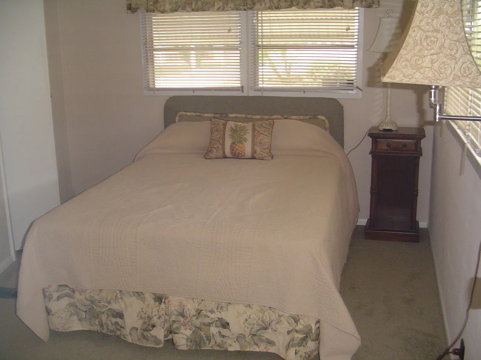 2 bed, 732 sqft, $1,300 — Photo 4