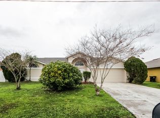 313 Miami Ln, Poinciana, FL 34759